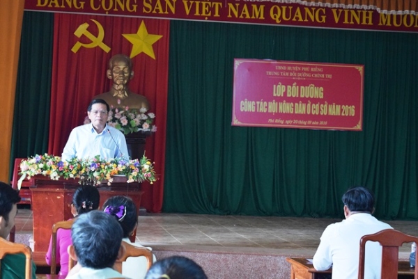 Huyện Phú Riềng tổ chức lớp Bồi dưỡng công tác Hội Nông dân ở cơ sở năm 2016
