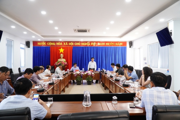 Tiến độ triển khai thực hiện chương trình mục tiêu quốc gia xây dựng huyện Phú Riềng đạt chuẩn nông thôn mới.