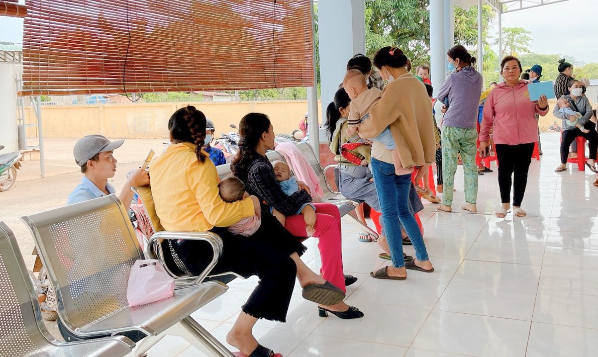 Phú Riềng: Hơn 1000 trẻ em được tiêm chủng miễn phí
