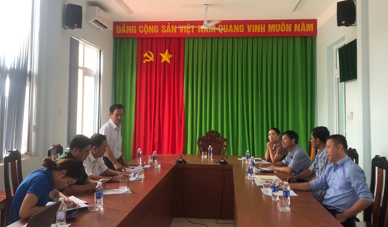 Giám sát UBND xã Long Bình về việc trả lời và giải quyết ý kiến, kiến nghị của cử tri