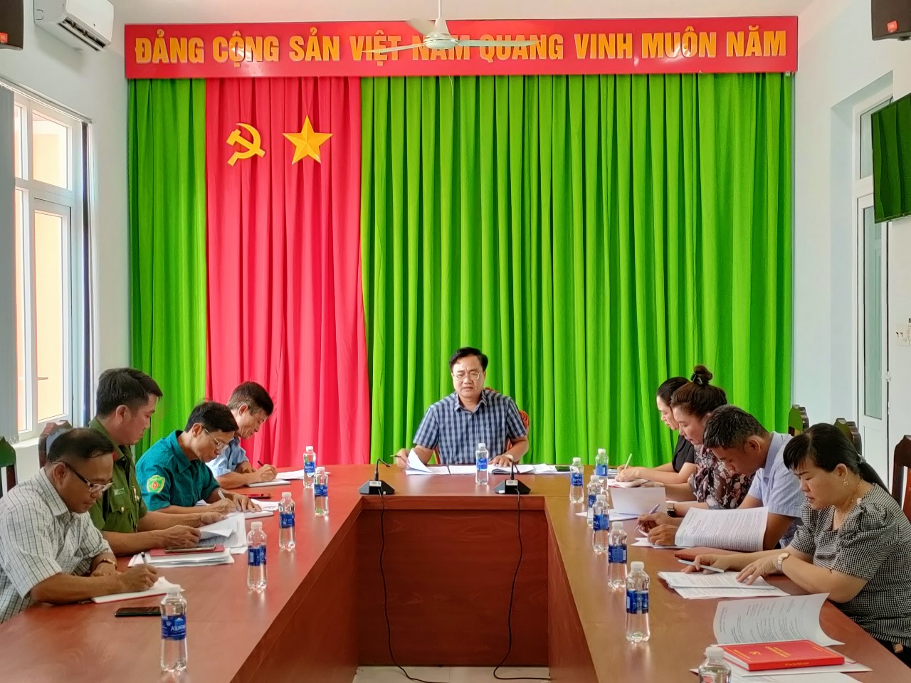Đảng ủy xã Long Bình tổ chức hội nghị Ban Chấp hành Đảng bộ xã thường kỳ tháng 4/ 2023