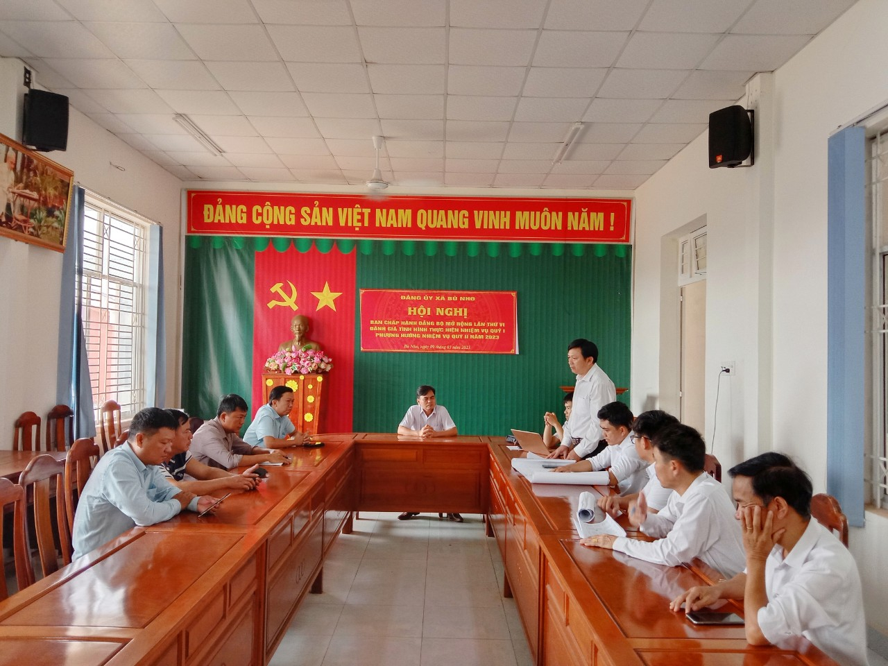 UBND xã Bù Nho họp vận động kiểm đếm thực hiện Dự án xây dựng công trình trình trạm 110kV Phú Riềng và nhánh rẽ đấu nối trạm 110kV Bù Nho – Long Tân.