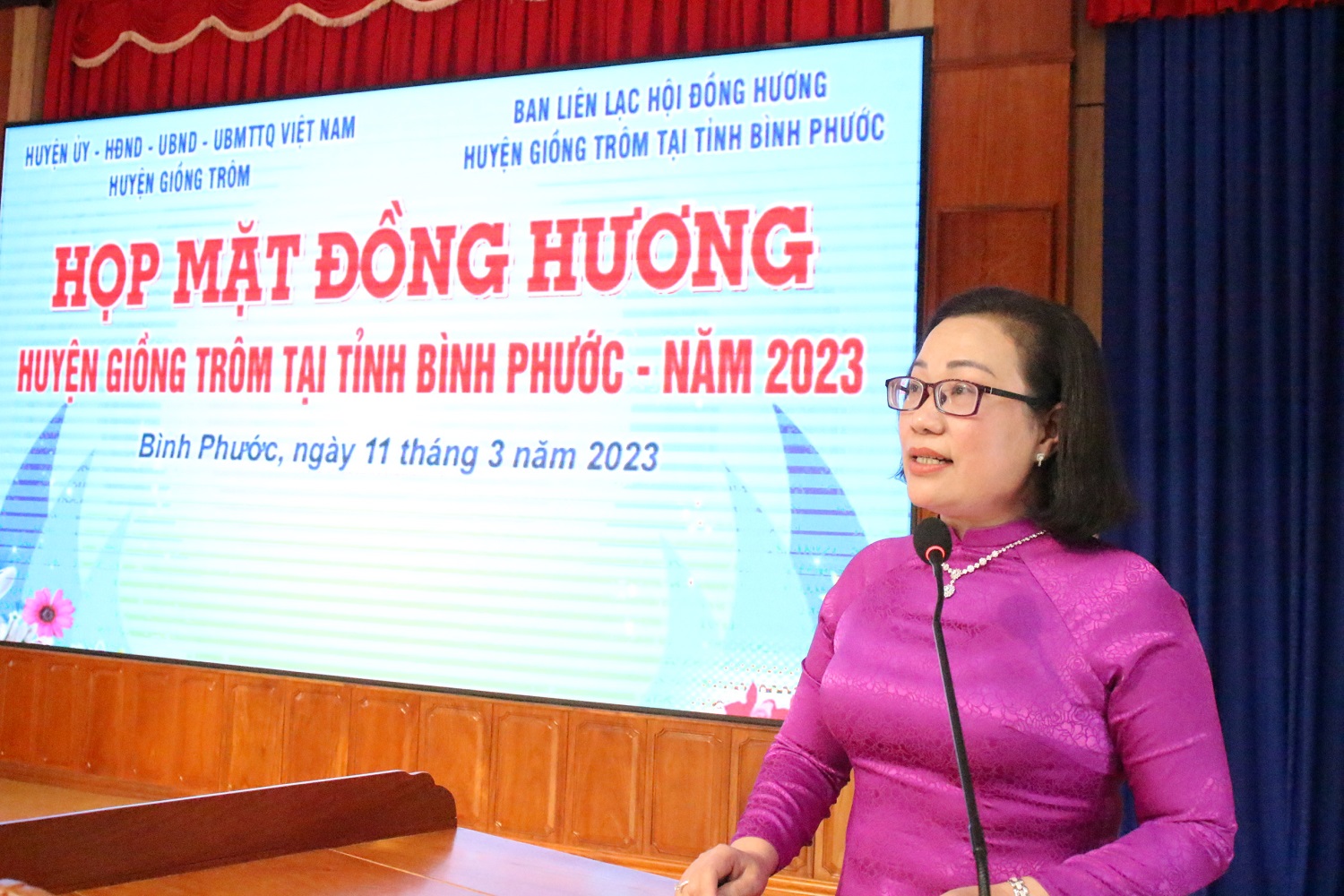 Họp mặt Hội đồng hương huyện Giồng Trôm tại tỉnh Bình Phước.