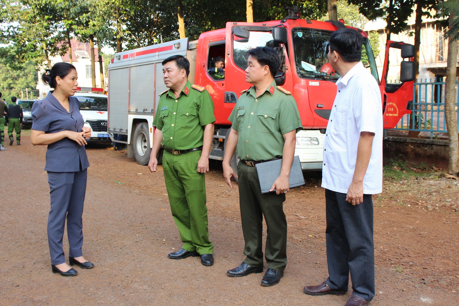 Lãnh đạo huyện Phú Riềng kiểm tra công tác luyện tập phòng thủ huyện năm 2022