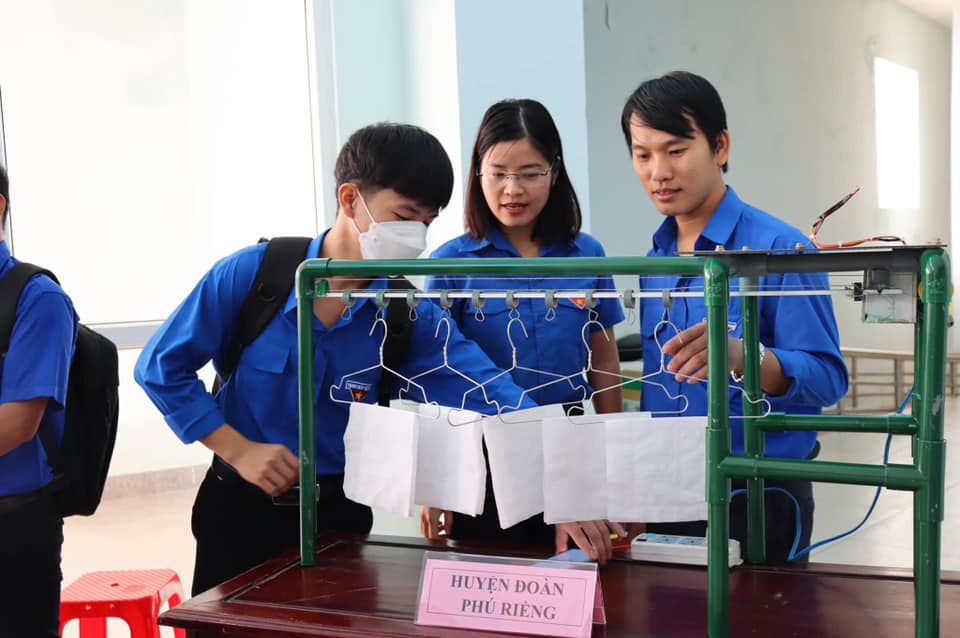 Huyện Phú Riềng đạt giải 3 Hội thi “Vũ điện tuổi trẻ” năm 2022.