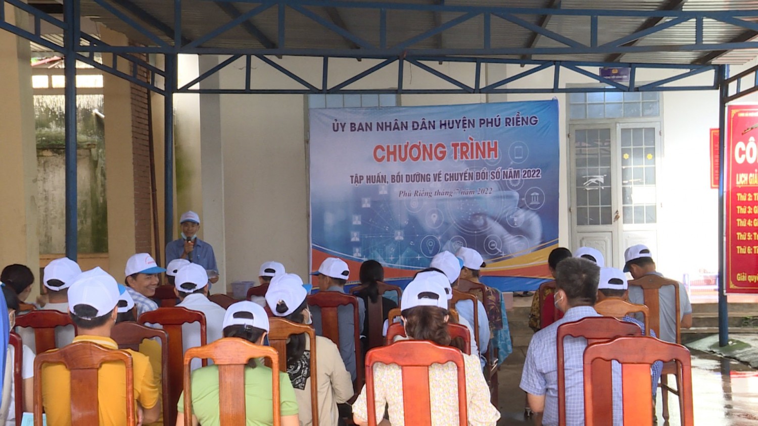 Phú Riềng sẽ có khoảng 1.200 người dân được tập huấn chuyển đổi số cộng đồng.
