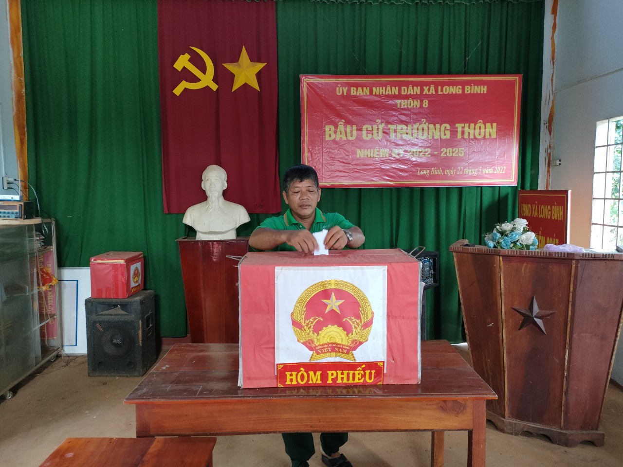 Xã Long Bình hoàn thành bầu cử trưởng thôn nhiệm kỳ 2022-2025