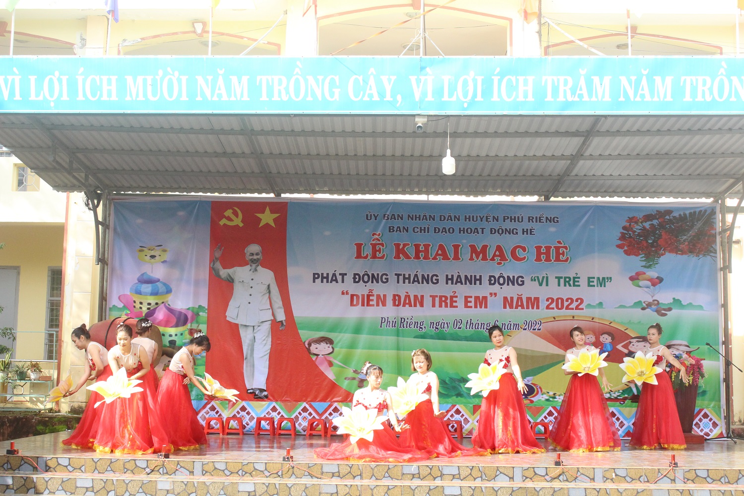 Huyện Phú Riềng: Sôi nổi Lễ Khai mạc hè, phát động tháng hành động “Vì trẻ em” năm 2022.