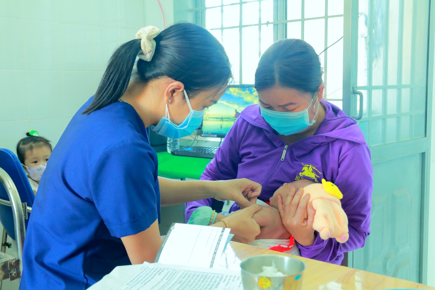 Phú Riềng triển khai Chiến dịch tiêm vắc xin phòng bệnh miễn phí cho trẻ