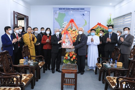 Chủ tịch Ủy ban Trung ương MTTQ Việt Nam Đỗ Văn Chiến gửi thư Chúc mừng Giáng sinh năm 2021
