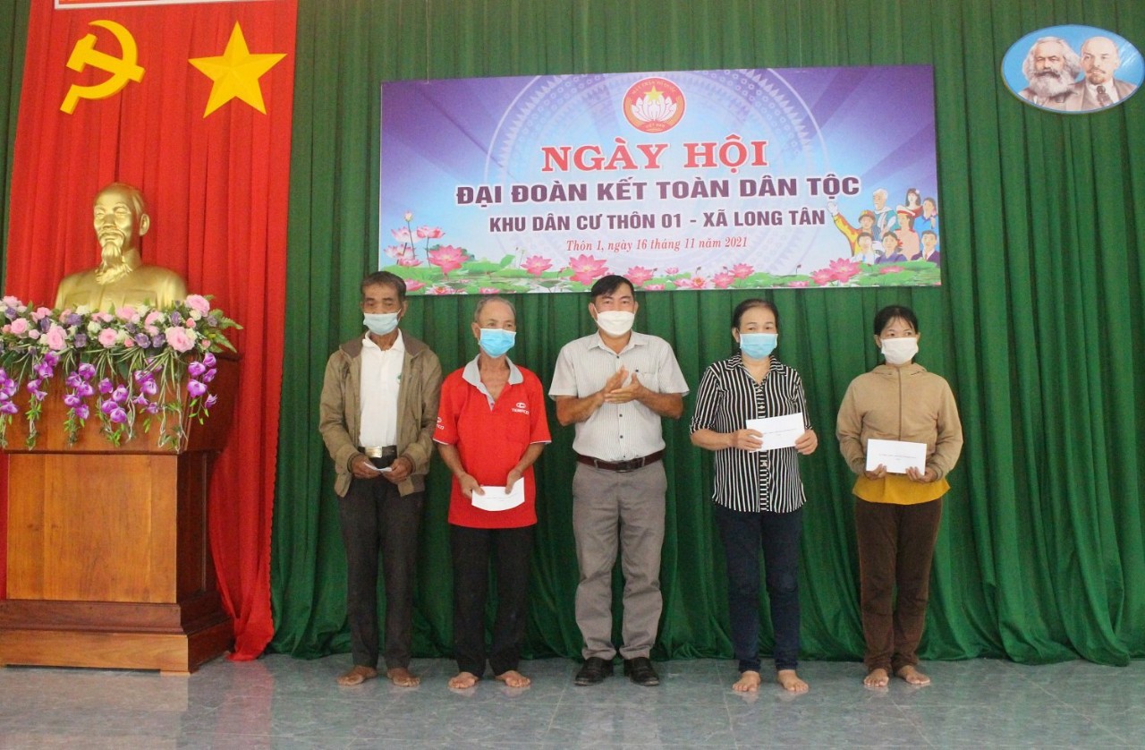 Phú Riềng có 318 tập thể, cá nhân được khen thưởng nhân Kỷ niệm 91 năm ngày truyền thống Mặt trận Tổ quốc Việt Nam