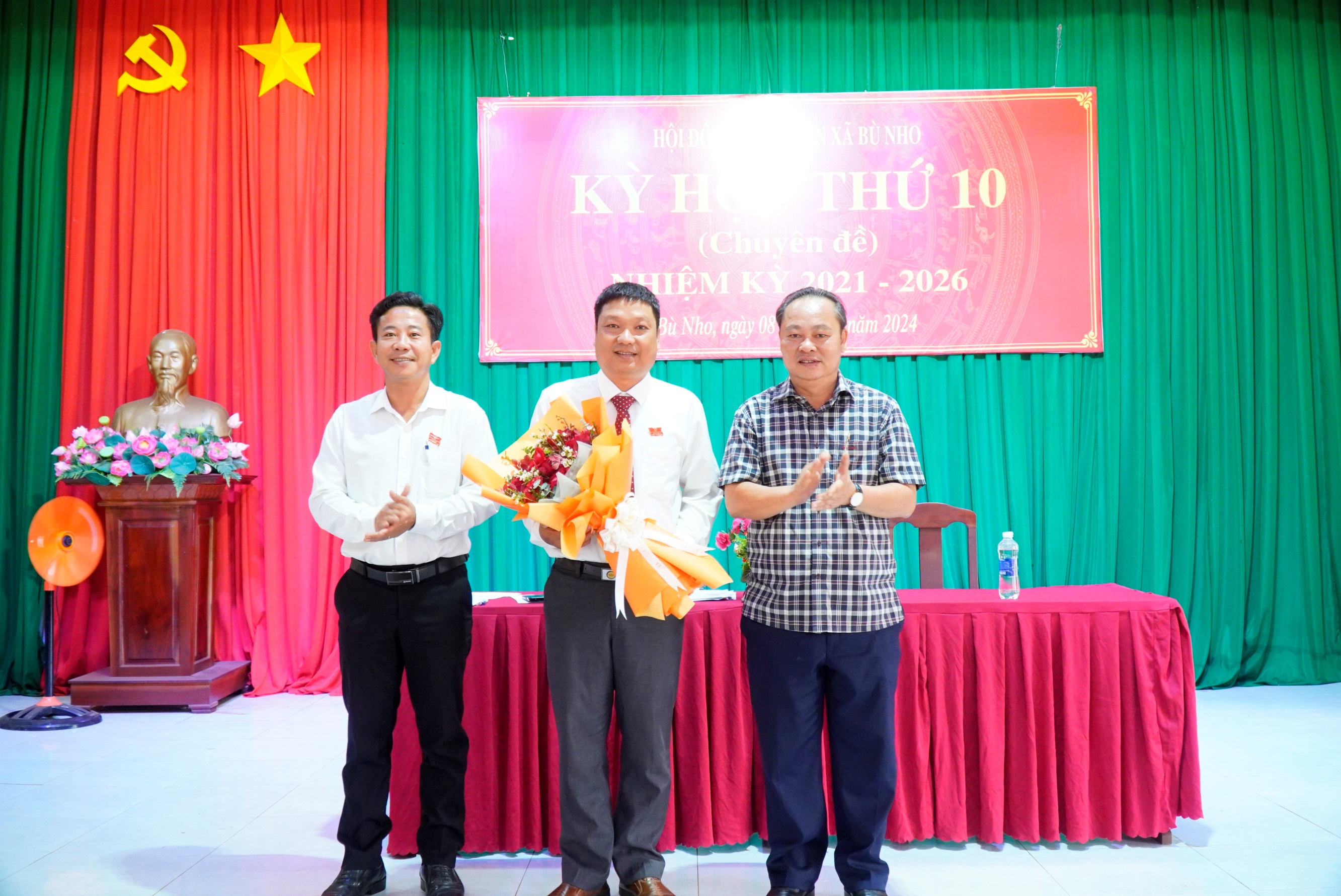 HĐND xã Bù Nho, huyện Phú Riềng tổ chức kỳ họp thứ 10, khóa XII, nhiệm kỳ 2021-2026.