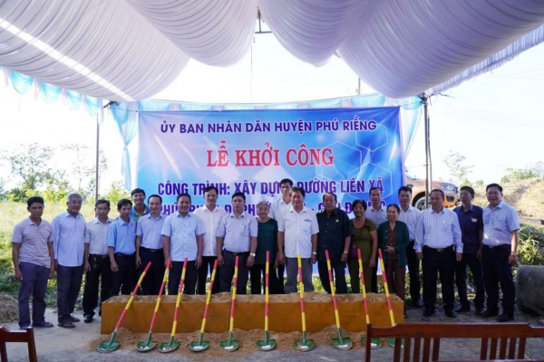 Xã Phú Trung: Nông thôn mới, sức sống mới, diện mạo mới.