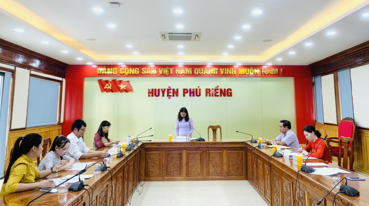 ĐỒNG CHÍ PHẠM THỊ MƯỜI TRÚNG CỬ CHỨC CHỦ TỊCH CÔNG ĐOÀN BAN TUYÊN GIÁO – TTCT HUYỆN PHÚ RIỀNG NHIỆM KỲ 2023-2028