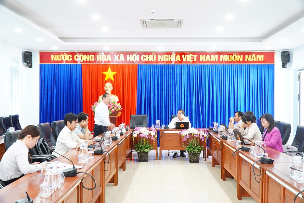 Tổ đại biểu HĐND huyện họp trước kỳ họp thứ 6 (chuyên đề) năm 2023