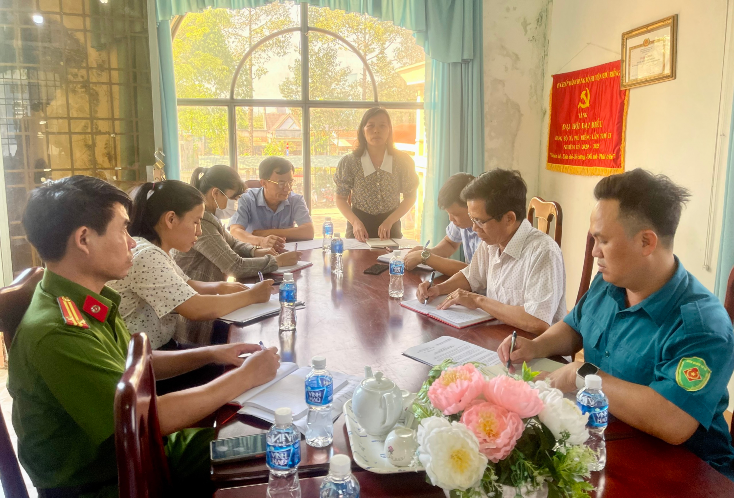 Khối Dân vận Đảng ủy xã Phú Riềng triển khai chương trình công tác dân vận và ký kết phối hợp thực hiện nhiệm vụ năm 2023.