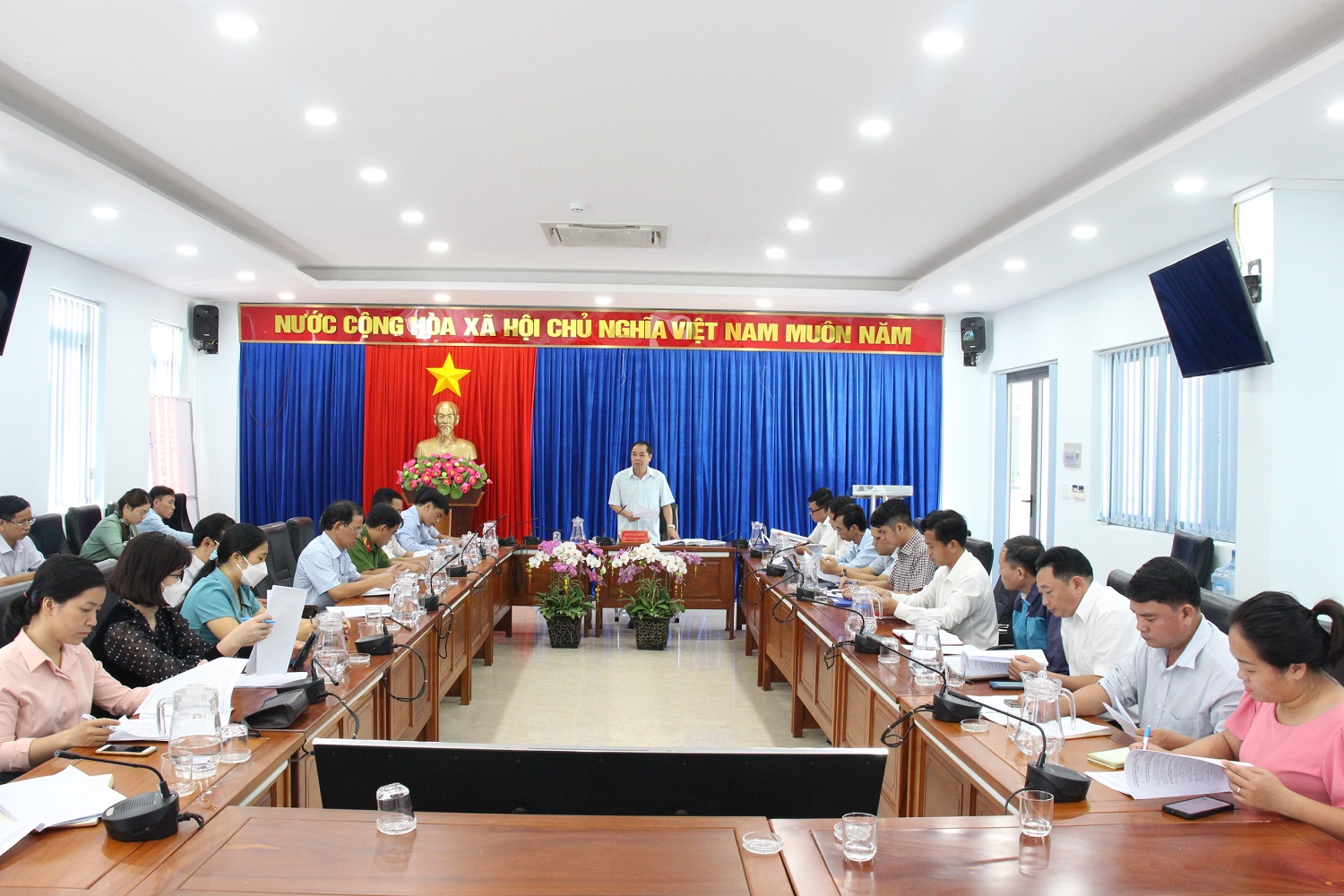 Huyện Phú Riềng phấn đấu hoàn thành chỉ tiêu BHYT và đầu tháng 12.