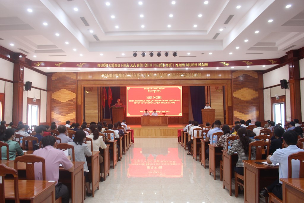 Phú Riềng tổ chức Hội nghị triển khai quy định về công tác quy hoạch cán bộ