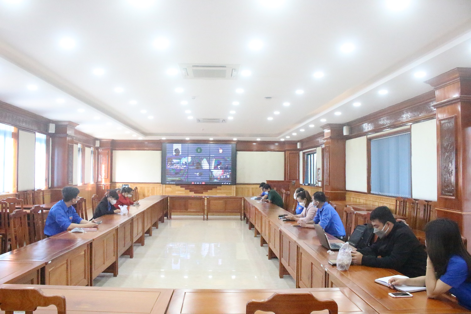 Cán bộ đoàn huyện Phú Riềng tham gia lớp bồi dưỡng kiến thức, kỹ năng nghiệp vụ tổ chức Đại hội đoàn.