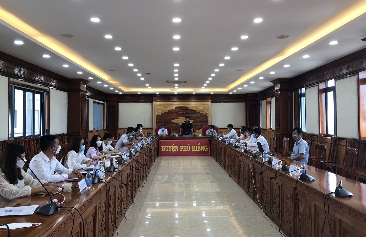 Phú Riềng khai giảng Lớp bồi dưỡng kiến thức Quốc phòng - An ninh cho đối tượng 4 đợt 1 năm 2021