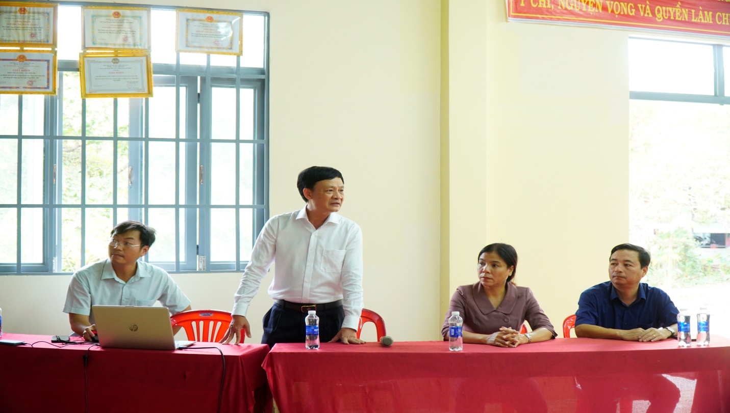 Chủ tịch UBND huyện Phú Riềng Lê Anh Nam đã thông tin về dự án và cách thức triển khai thực hiện.